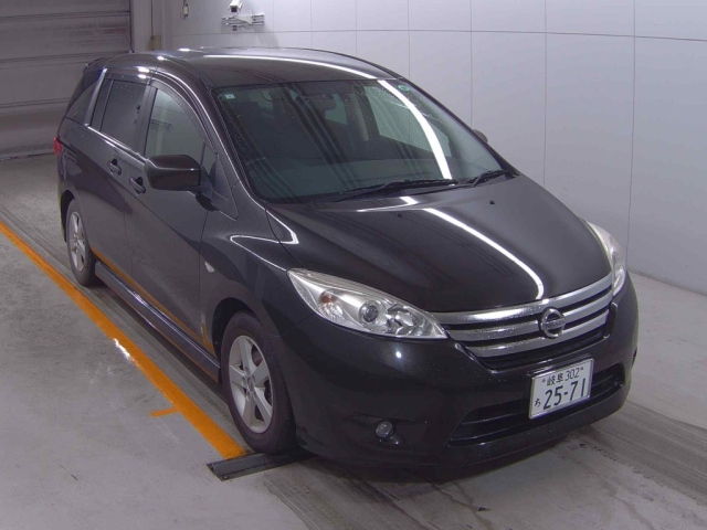 NISSAN LAFESTA 2015