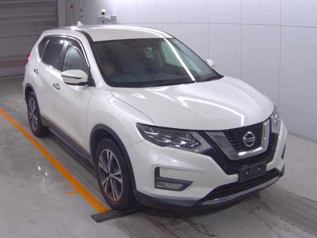 NISSAN X-TRAIL 2019