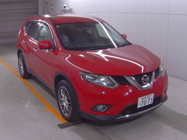 NISSAN X-TRAIL