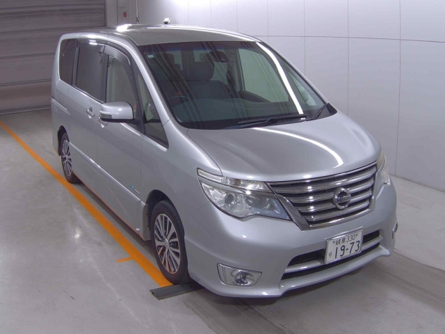 NISSAN SERENA 2014