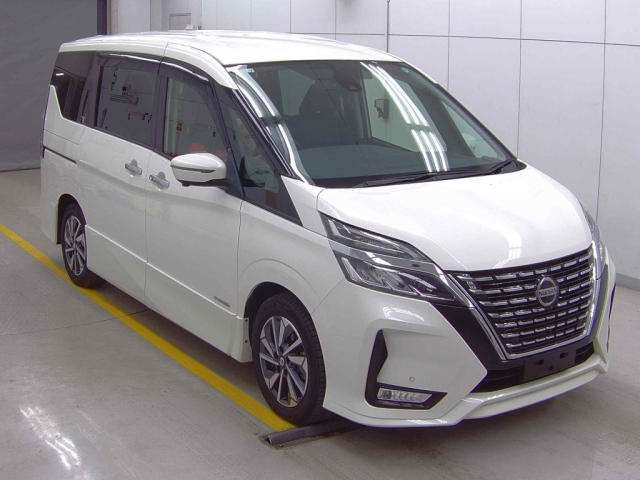 NISSAN SERENA 2020
