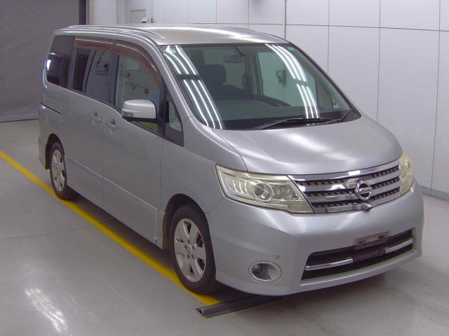 NISSAN SERENA 2009