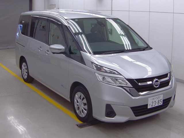 NISSAN SERENA 2017