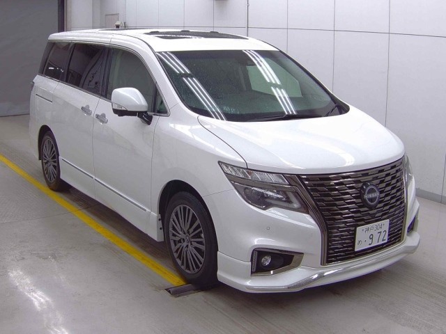 NISSAN ELGRAND 2023
