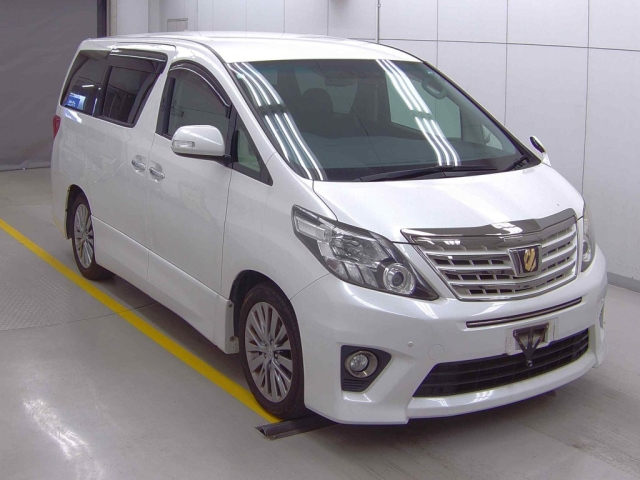 TOYOTA ALPHARD 2014