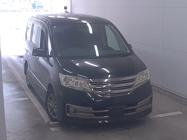 NISSAN SERENA 2013