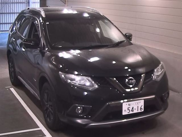 NISSAN X-TRAIL