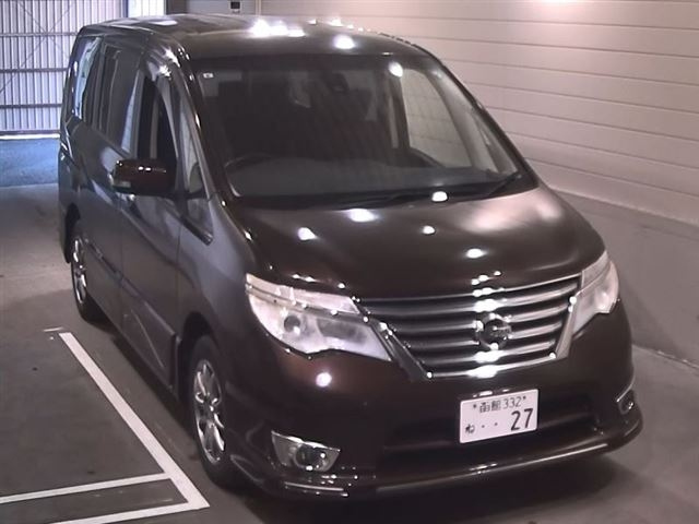 NISSAN SERENA 2015