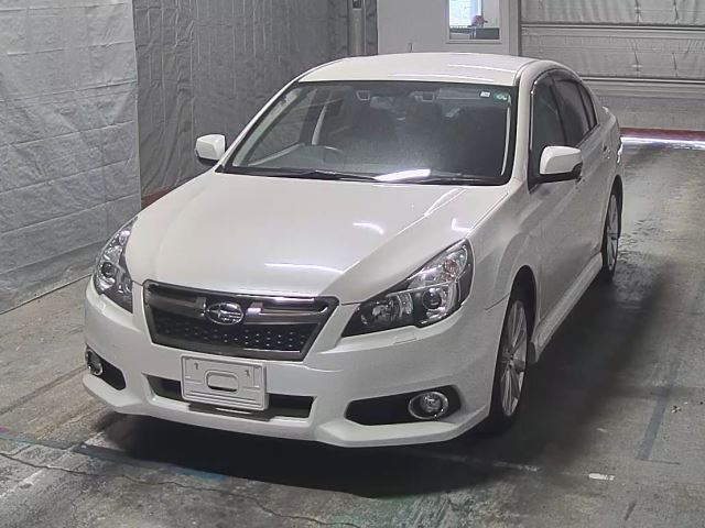 SUBARU LEGACY B4 2014