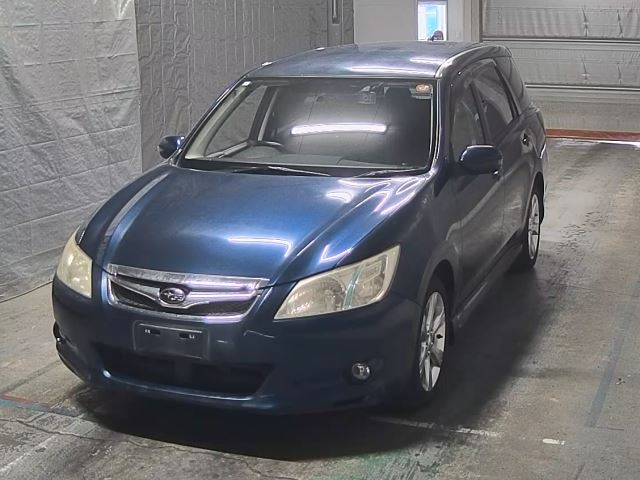 SUBARU EXIGA 2011