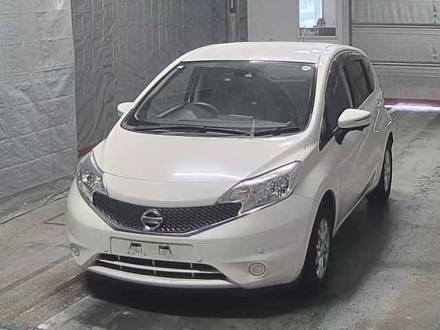 NISSAN NOTE 2015