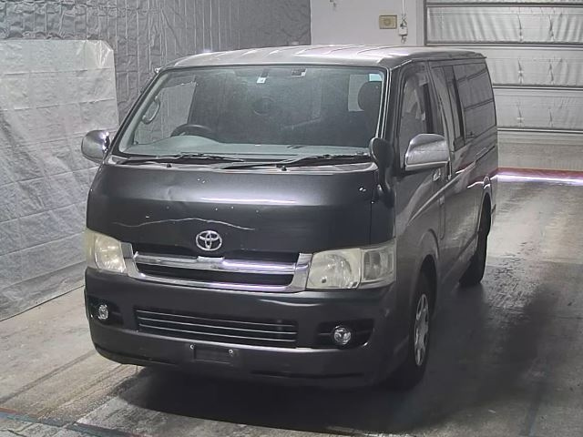 TOYOTA HIACE VAN 2006