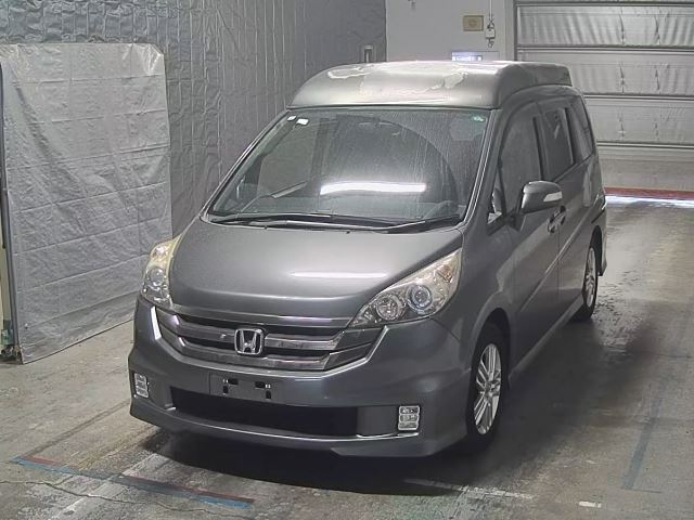 HONDA STEP WAGON 2009