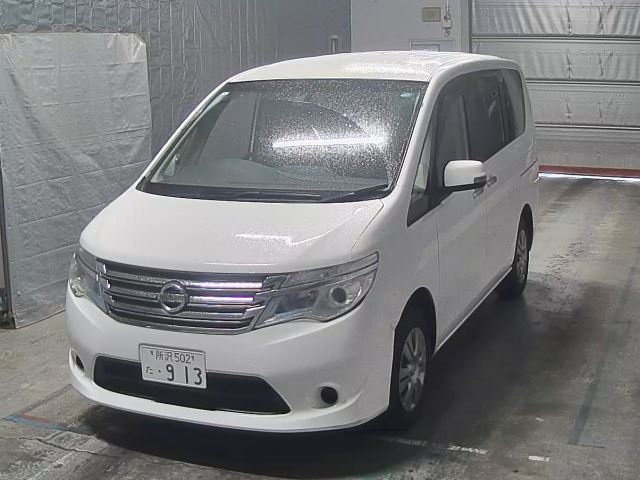 NISSAN SERENA 2015