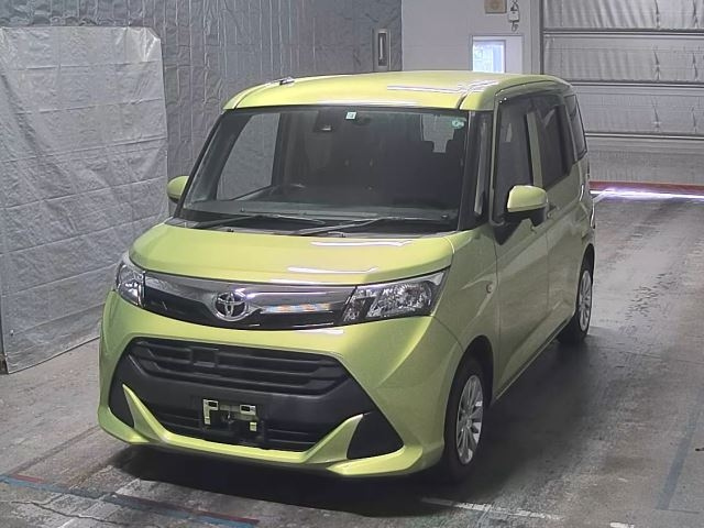 TOYOTA TANK 2018