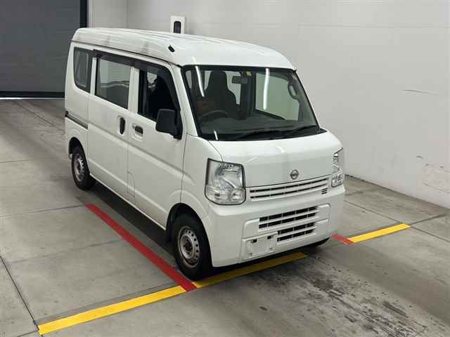 NISSAN CLIPPER VAN 2017