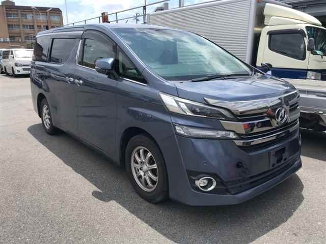 TOYOTA VELLFIRE 2015
