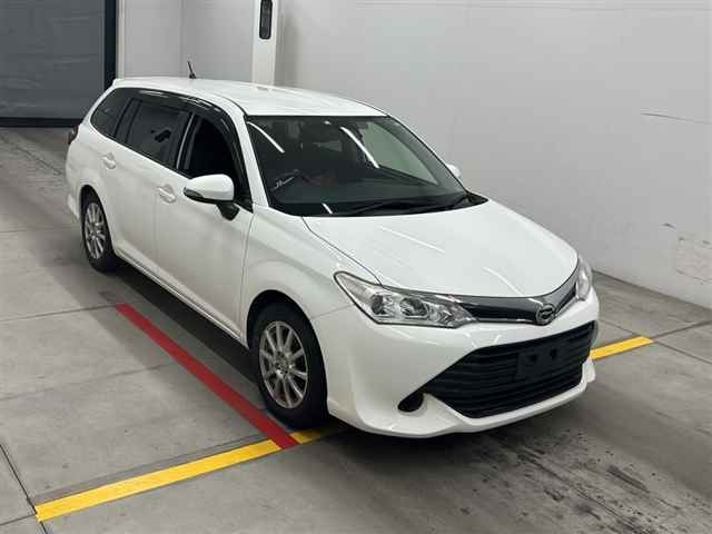 TOYOTA COROLLA FIELDER 2016