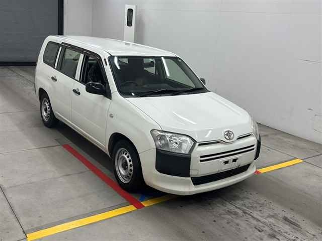 TOYOTA PROBOX 2015