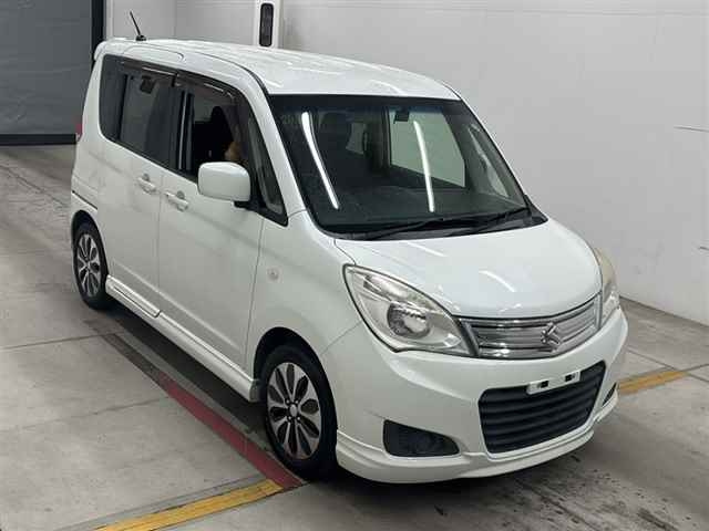 SUZUKI SOLIO 2014