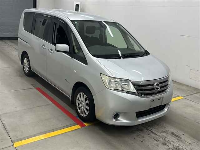 NISSAN SERENA 2012