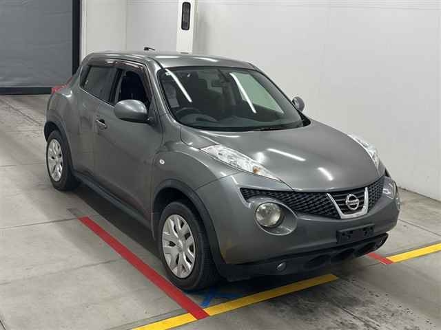 NISSAN JUKE 2011