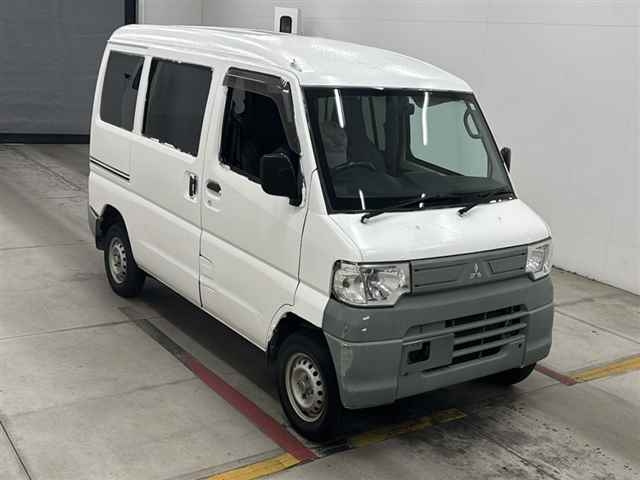 MITSUBISHI MINICAB MIEV