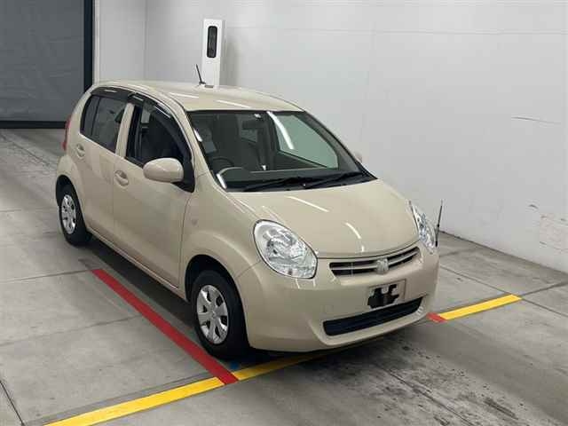 TOYOTA PASSO 2010