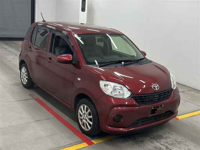 TOYOTA PASSO 2016