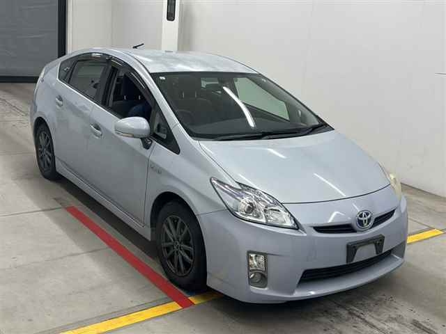 TOYOTA PRIUS 2010