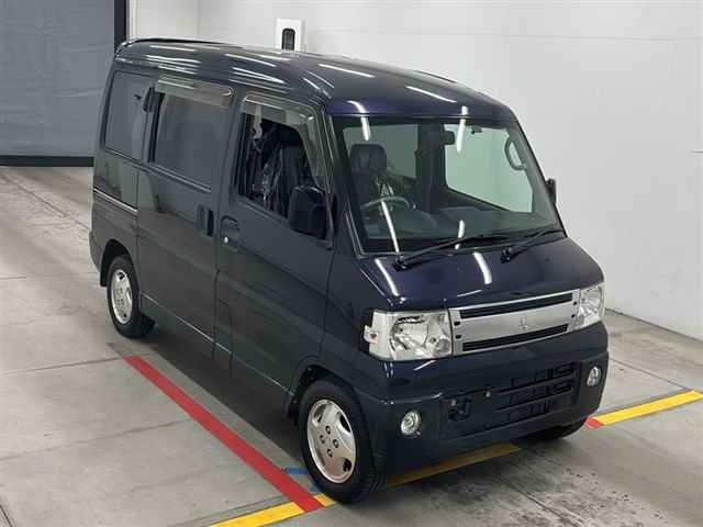 MITSUBISHI TOWNBOX 2010