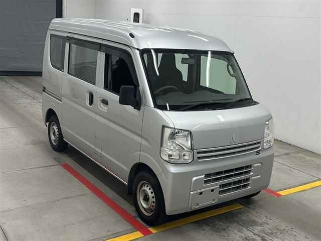 MITSUBISHI MINICAB VAN 2015
