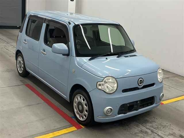 DAIHATSU MIRA 2010