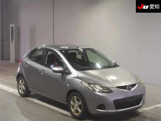 MAZDA DEMIO 2010