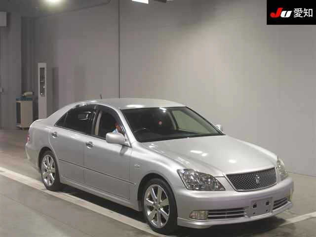 TOYOTA CROWN 2005