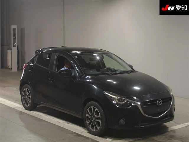 MAZDA DEMIO 2015