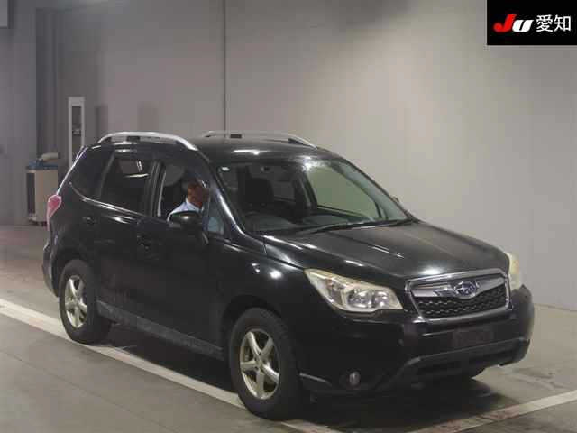 SUBARU FORESTER 2012