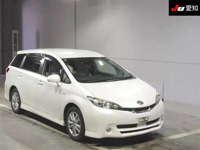 TOYOTA WISH 2009