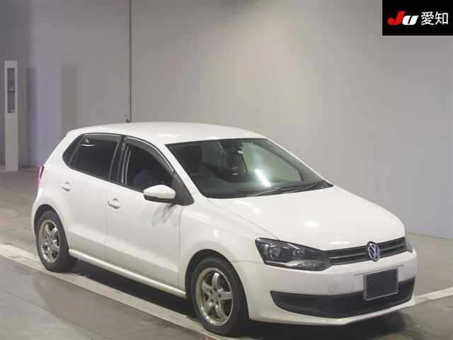 VOLKSWAGEN POLO 2011