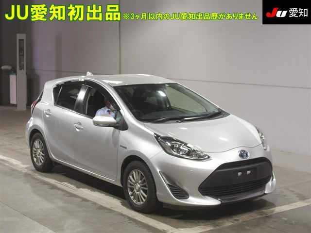TOYOTA AQUA 2020