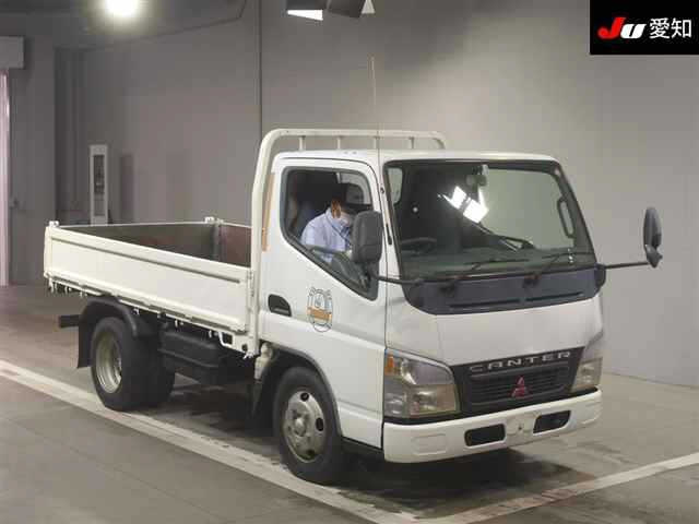 MITSUBISHI CANTER 2005