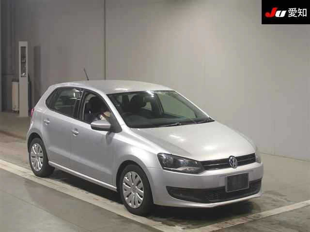 VOLKSWAGEN POLO 2012