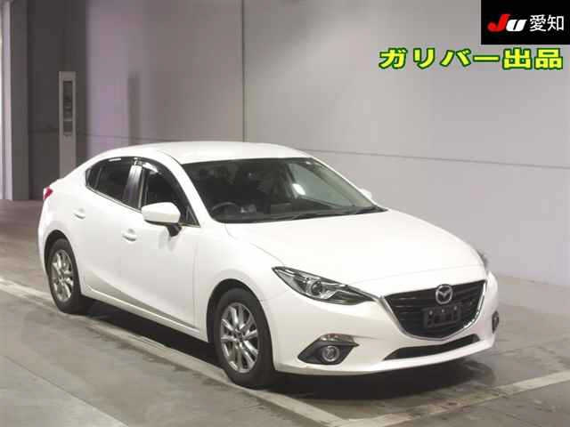 MAZDA AXELA