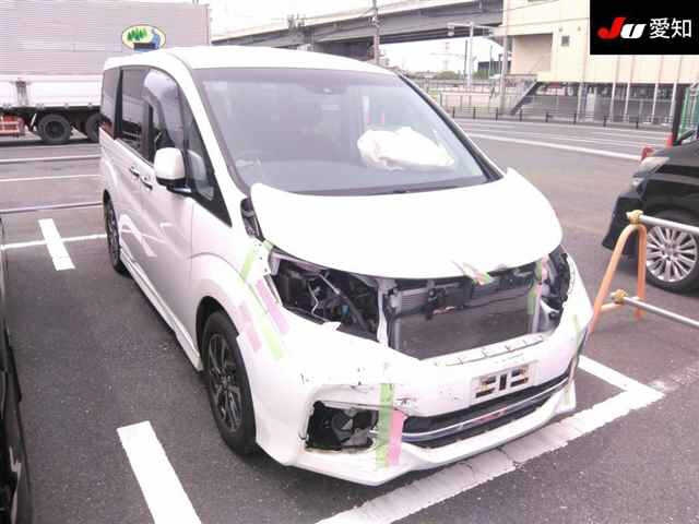 HONDA STEP WAGON 2016