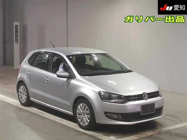 VOLKSWAGEN POLO 2012