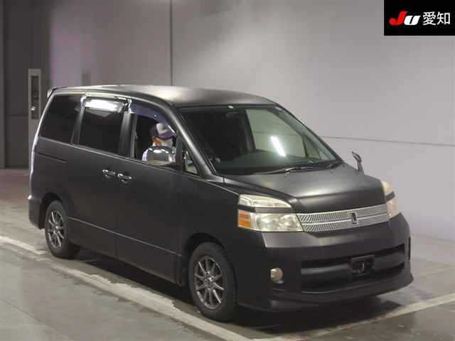 TOYOTA VOXY 2006
