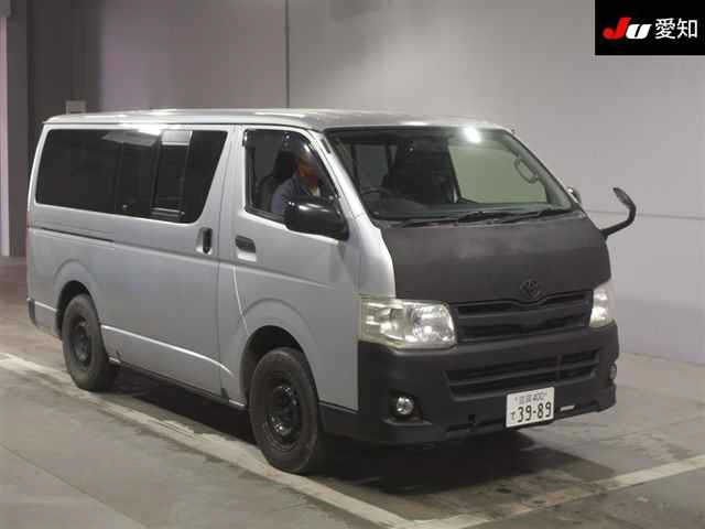 TOYOTA REGIUS ACE VAN 2013