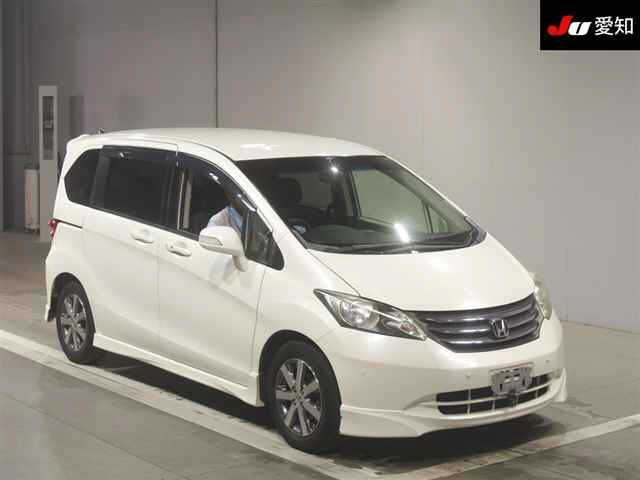 HONDA FREED 2010