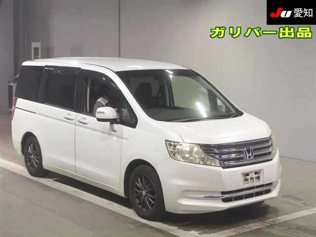 HONDA STEP WAGON 2012