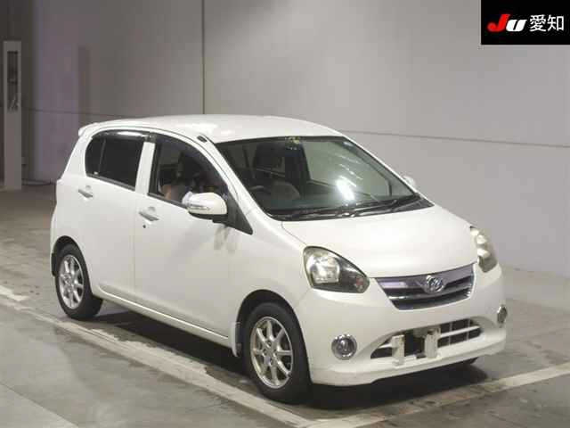 DAIHATSU MIRA E S 2011